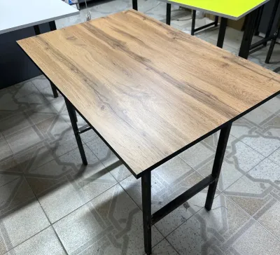 Стол для компьютера и офиса