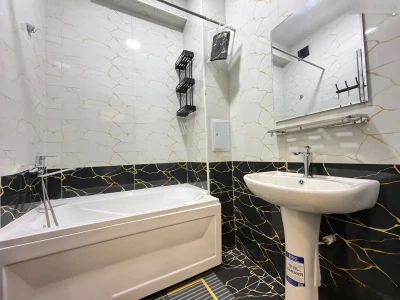 2-комн. квартира, 4 этаж, 59 м², 8 мкр — миниатюра 8
