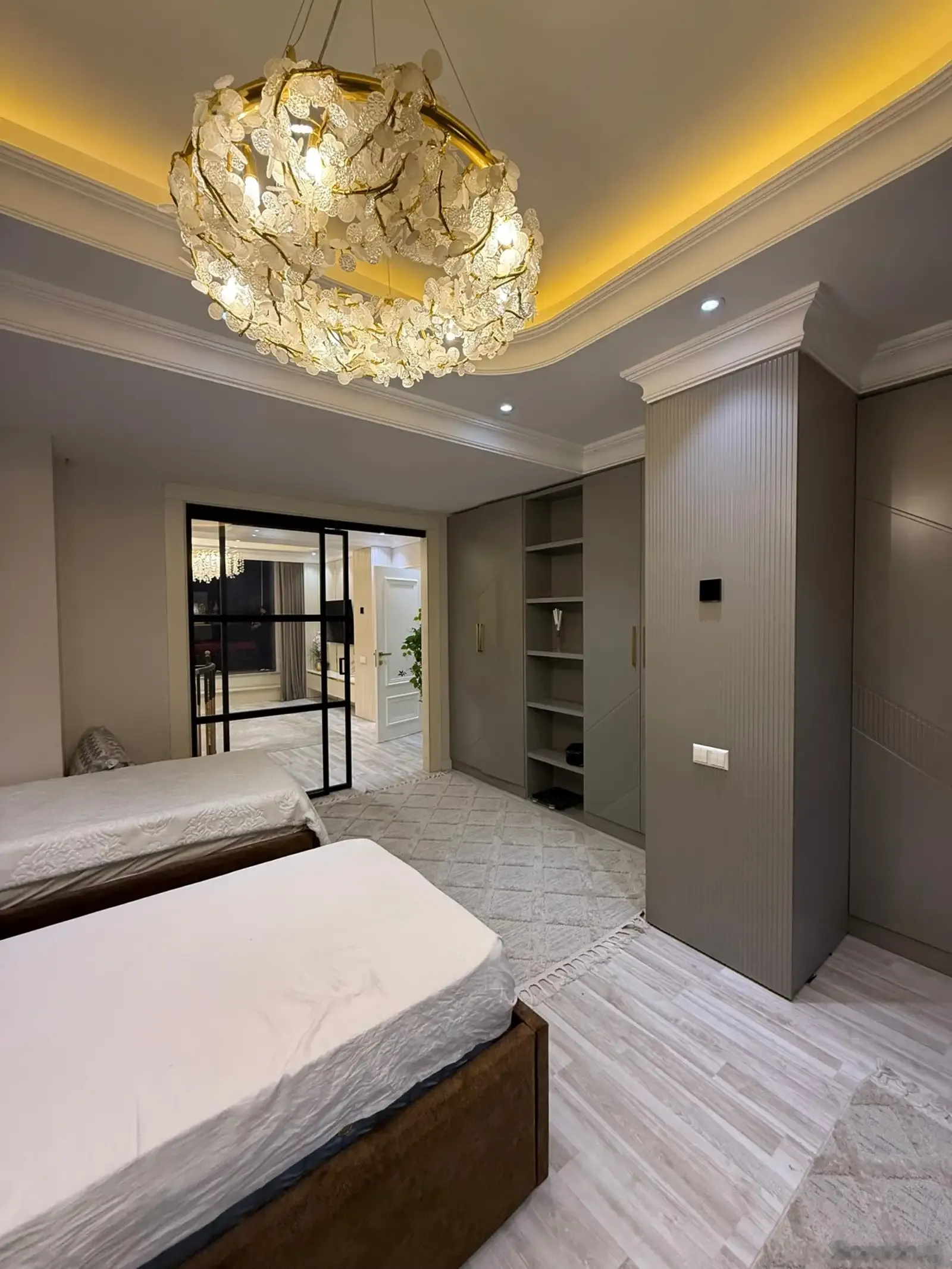 3-комн. квартира, 16 этаж, 216 м², Пушкина 10(над аптекой № 5)