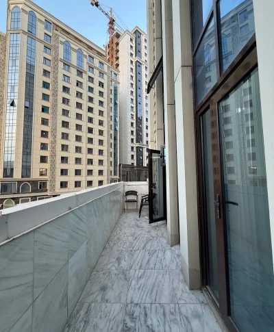 3-комн. квартира, 4 этаж, 168 м², Исмоили Сомони Овир Пули Сангин — миниатюра 1