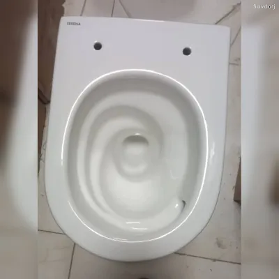 Настенный Унитаз