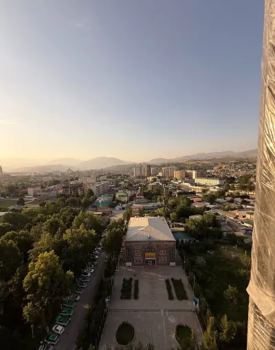 2-комн. квартира, 15 этаж, 77 м², Сомони — миниатюра 2