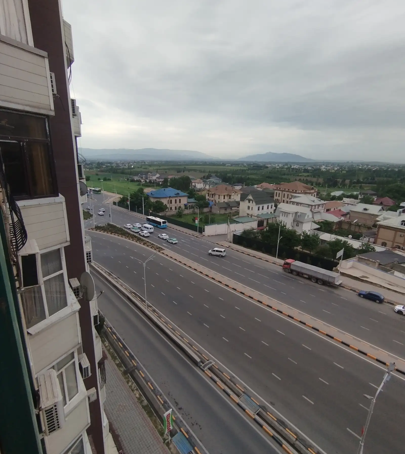 4-комн. квартира, 7 этаж, 140м², Зарнисор, назди Посольство Узбекистан, пеши доми Анор — миниатюра 11