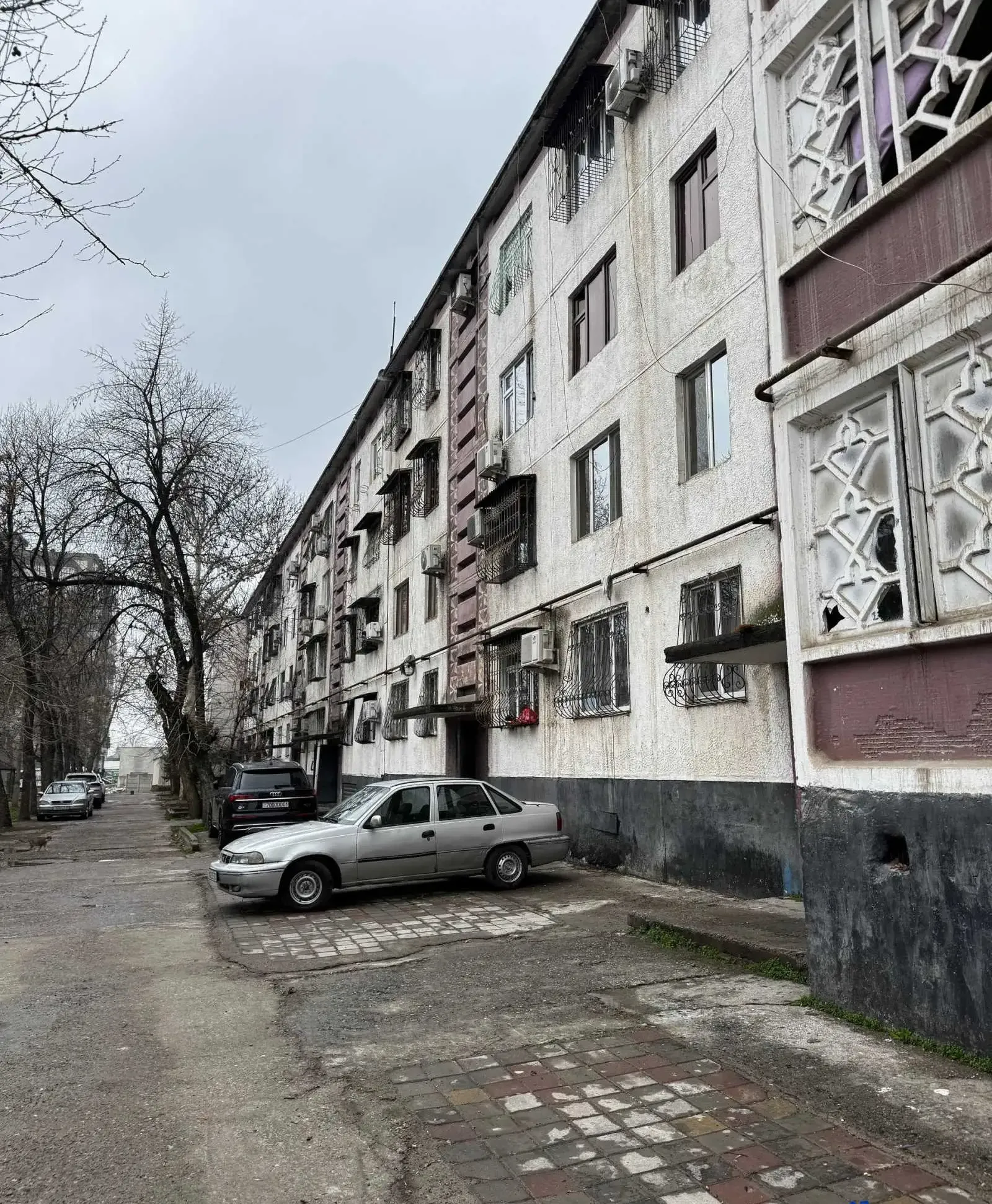 3-комн. квартира, 4 этаж, 57 м², Сино — миниатюра 1