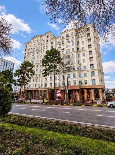 3-комн. квартира, 5 этаж, 90 м², Исмоили Сомони, Водонасос — миниатюра 1