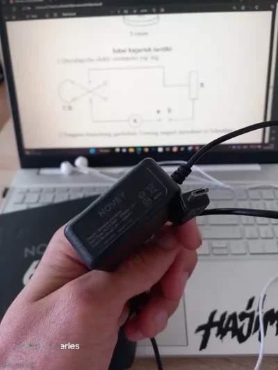 Novey N670 4 gb