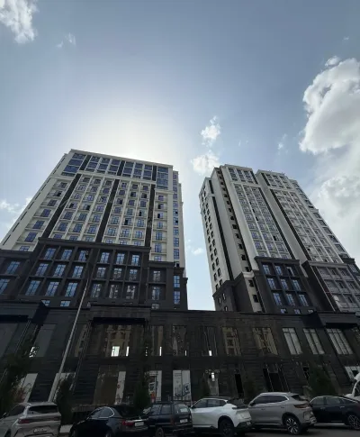 2-комн. квартира, 13 этаж, 61 м², Исмоили Сомони, Мехргон — миниатюра 3