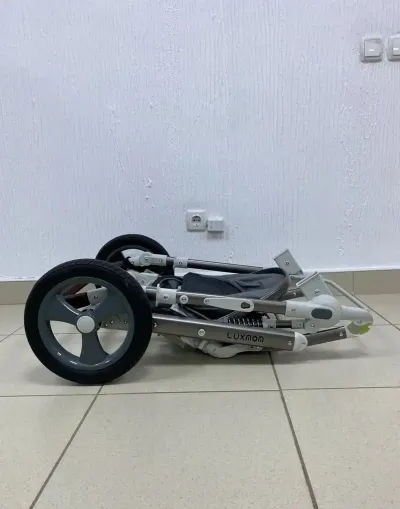 Коляска для новорождённых 2в1