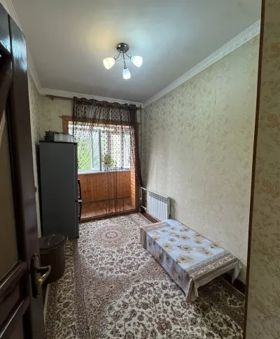 3-комн. квартира, 4 этаж, 81 м², Сино 102мкр пеши иститути забонхо