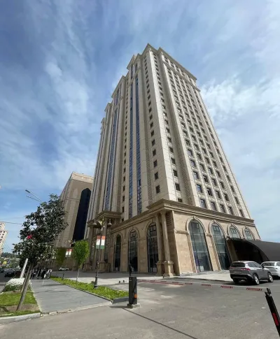 2-комн. квартира, 10 этаж, 120 м², н.Шохмансур,напротив Бахт-z с боку Hilton — миниатюра 1