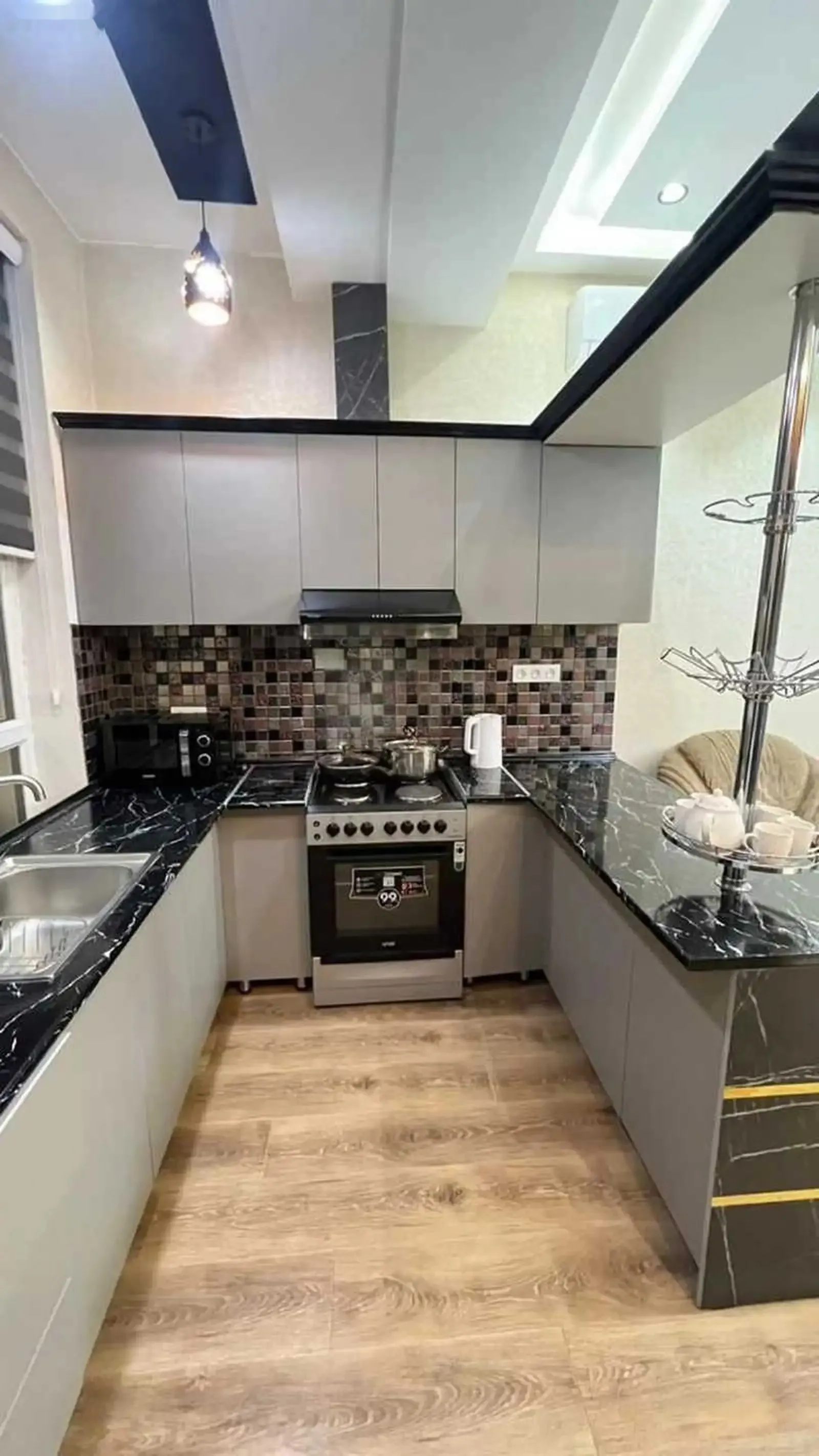 2-комн. квартира, 16 этаж, 57м², Шохмансур Садбарг — миниатюра 6