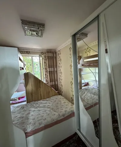 4-комн. квартира, 5 этаж, 75 м², Сино