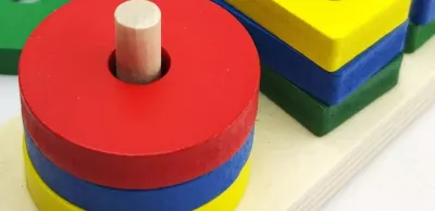 Развивающая деревянная игрушка