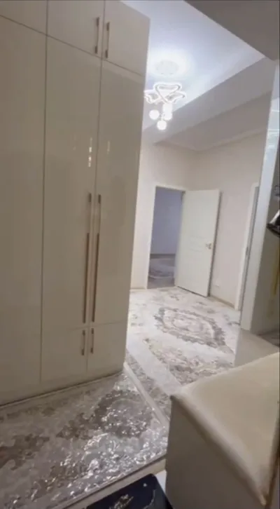 2-комн. квартира, 5 этаж, 63 м², И. Сомони — миниатюра 2