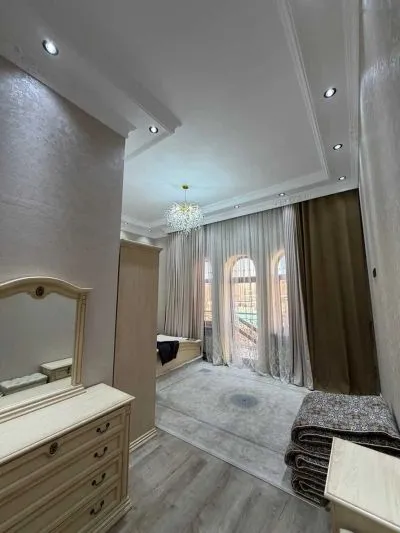 4-этажный, 7 комнатный дом, 750 м², фирдавси