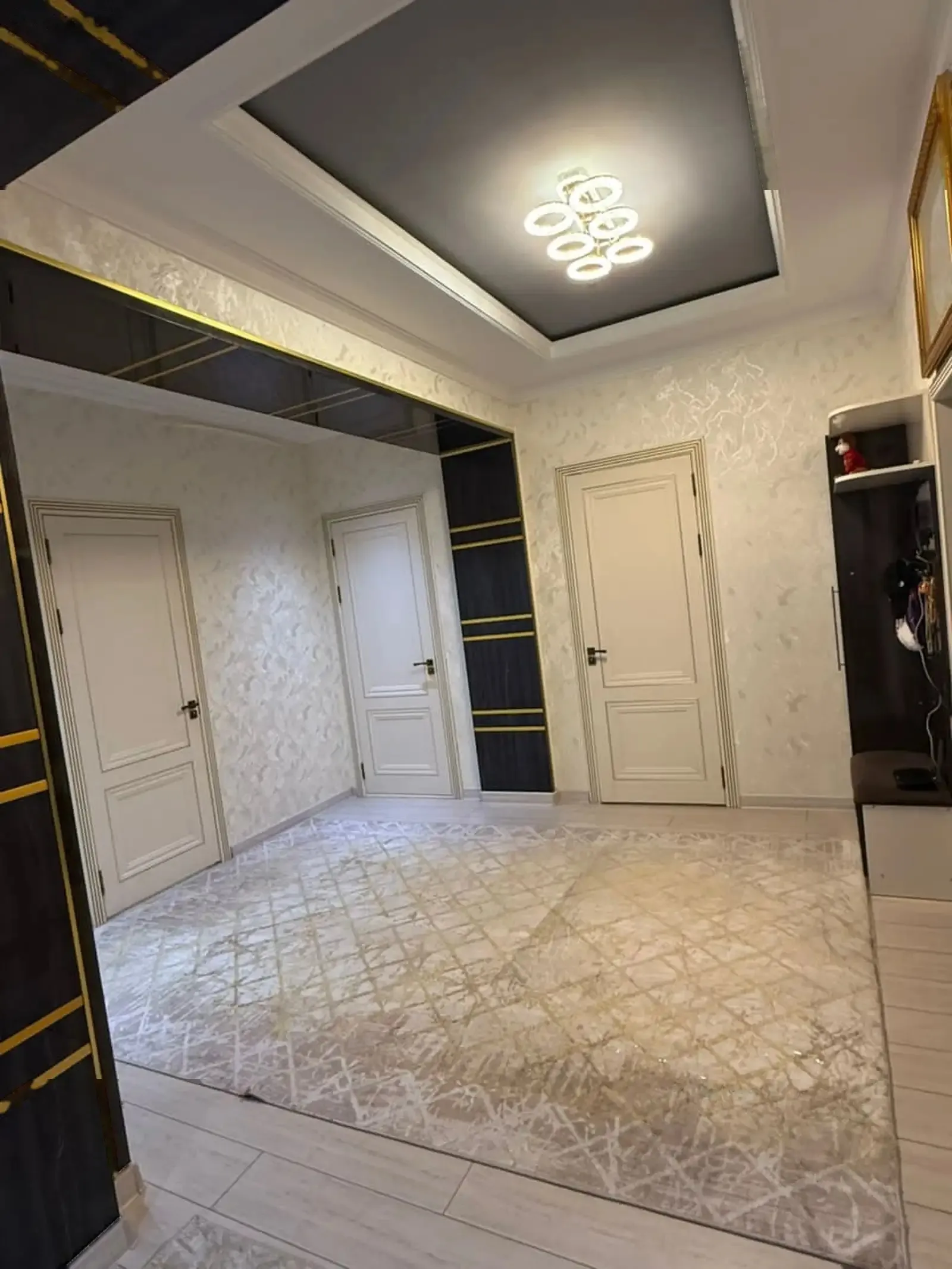 3-комн. квартира, 10 этаж, 100м², Дом Печати — миниатюра 5