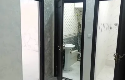 3-комн. квартира, 4 этаж, 85 м², Фирдавси — миниатюра 7