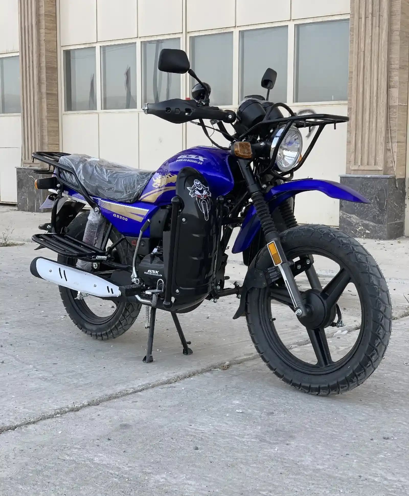 Мотоцикл Suzuki 200куб