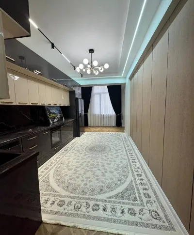 3-комн. квартира, 11 этаж, 111 м², Сомони спартак — миниатюра 1