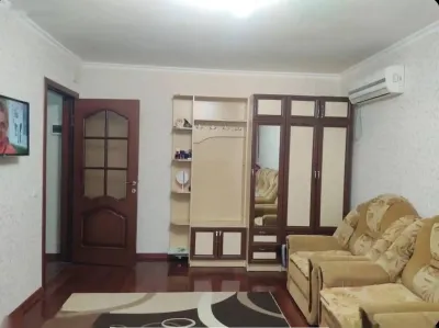 1-комн. квартира, 1 этаж, 30 м², И. Сомони — миниатюра 3