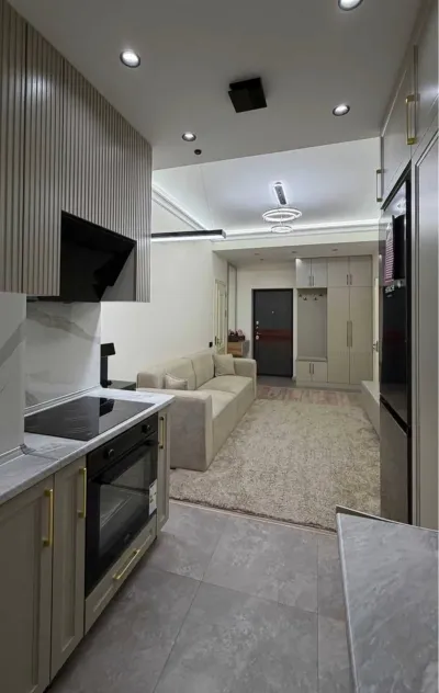 2-комн. квартира, 13 этаж, 50 м², — Славянский, 5 аптека — миниатюра 1
