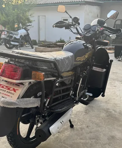 Мотоцикл GSX Suzuki 200