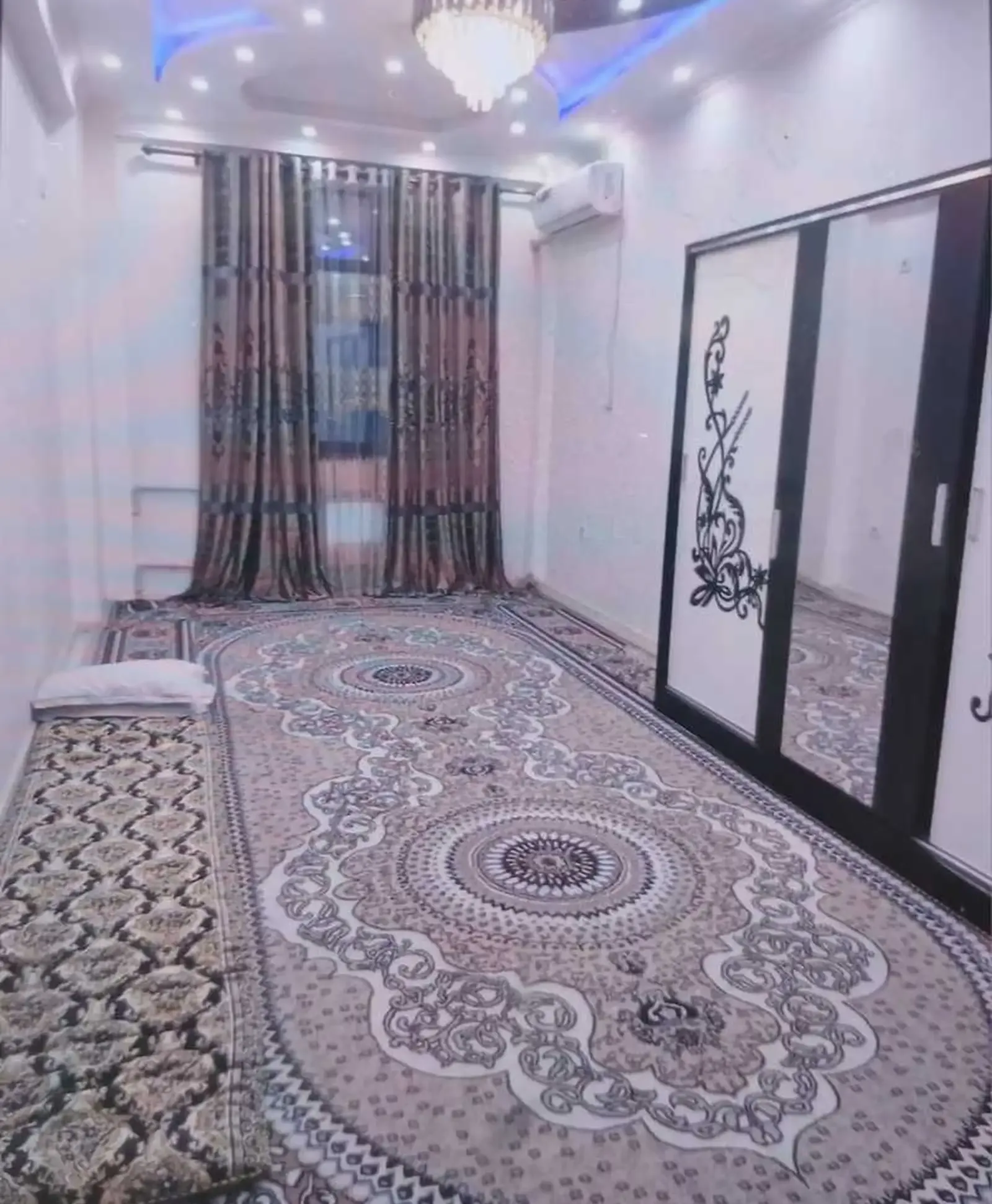 2-комн. квартира, 9 этаж, 55м², 46 мкр — миниатюра 1