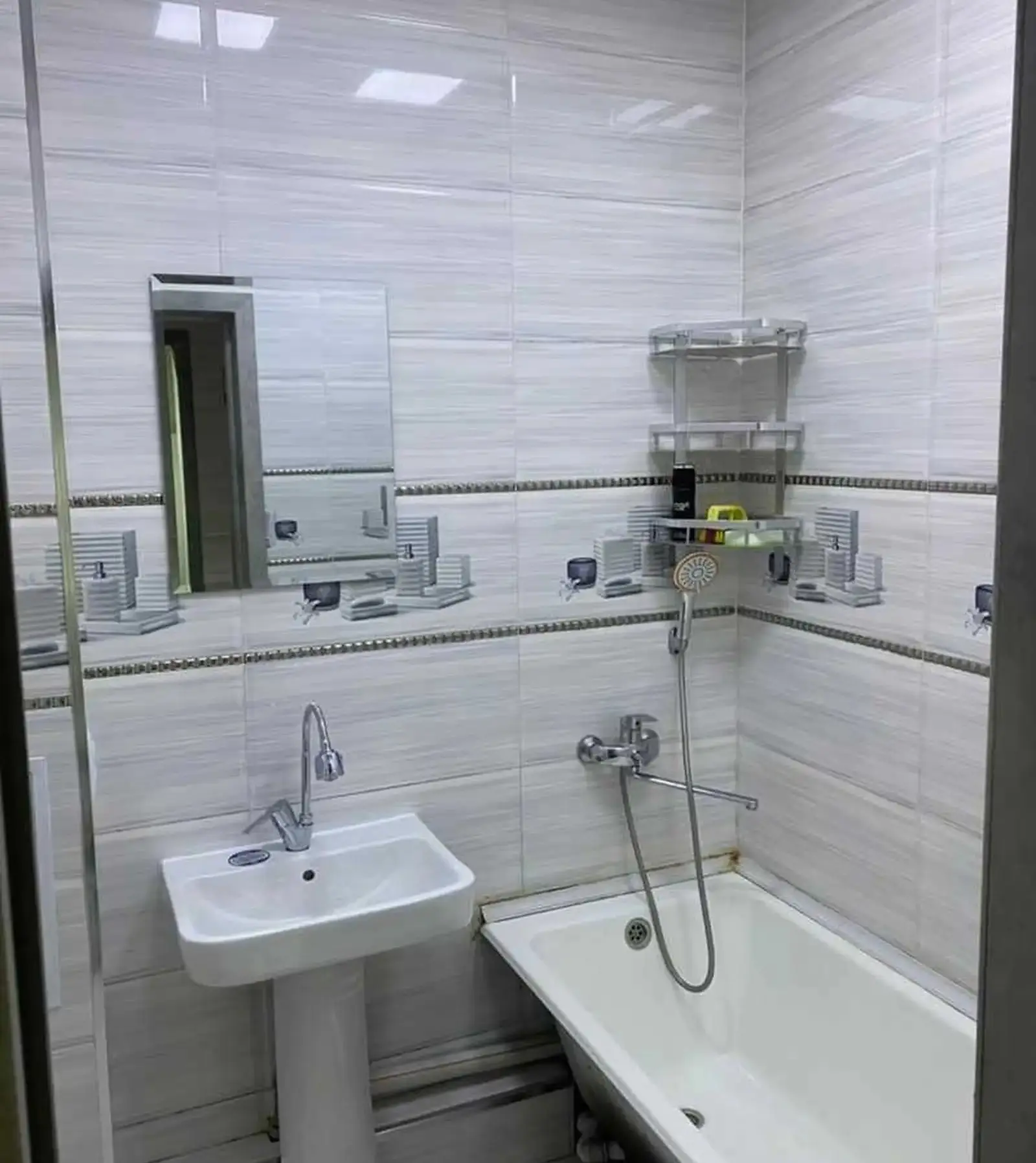 2-комн. квартира, 12 этаж, 53м², Шохмансур — миниатюра 8