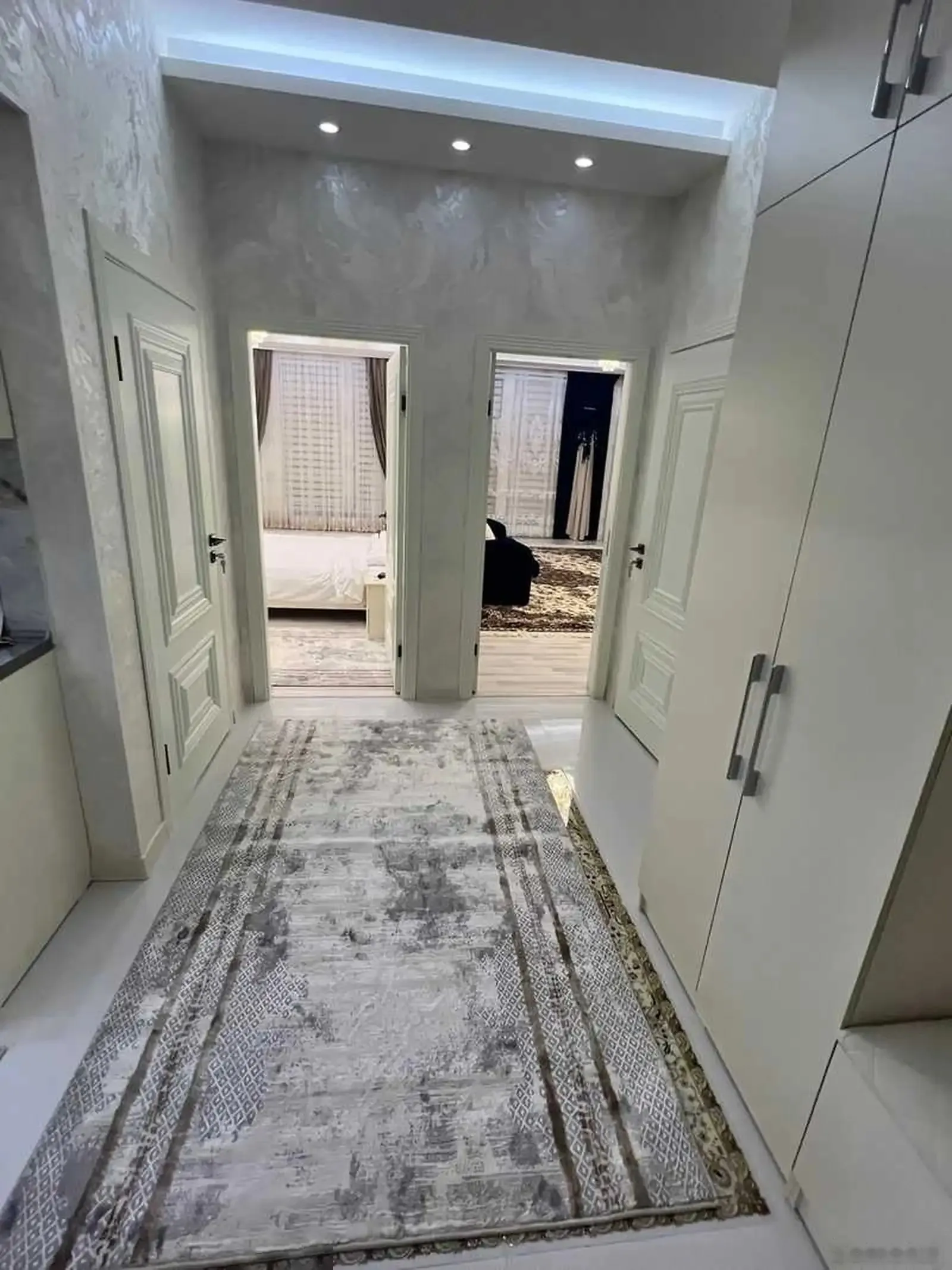 2-комн. квартира, 4 этаж, 77м², И Сомони — миниатюра 3