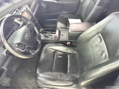 Toyota Camry, 2016