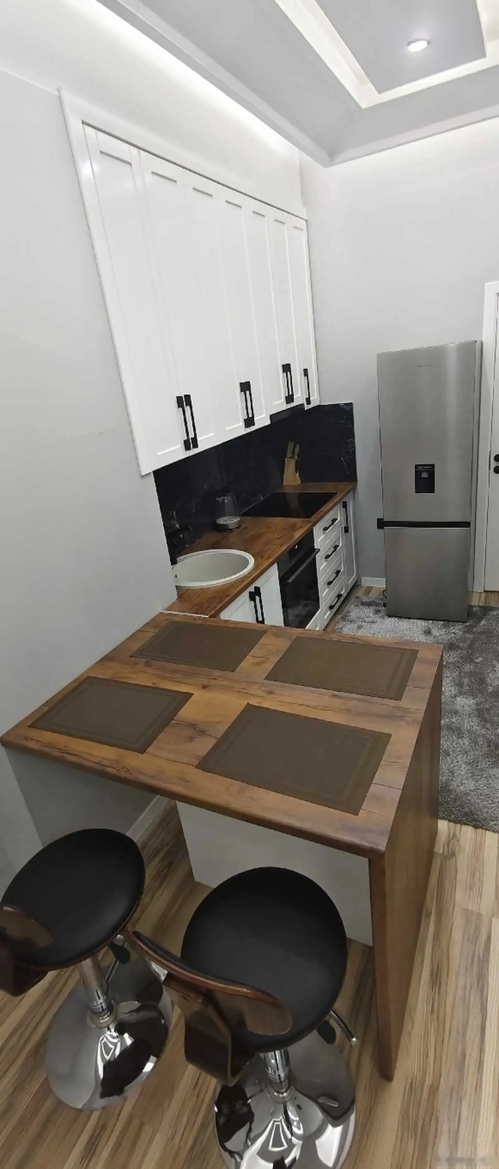 2-комн. квартира, 7 этаж, 70м², Сино