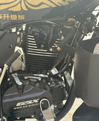 Мотоцикл GSX Suzuki 200