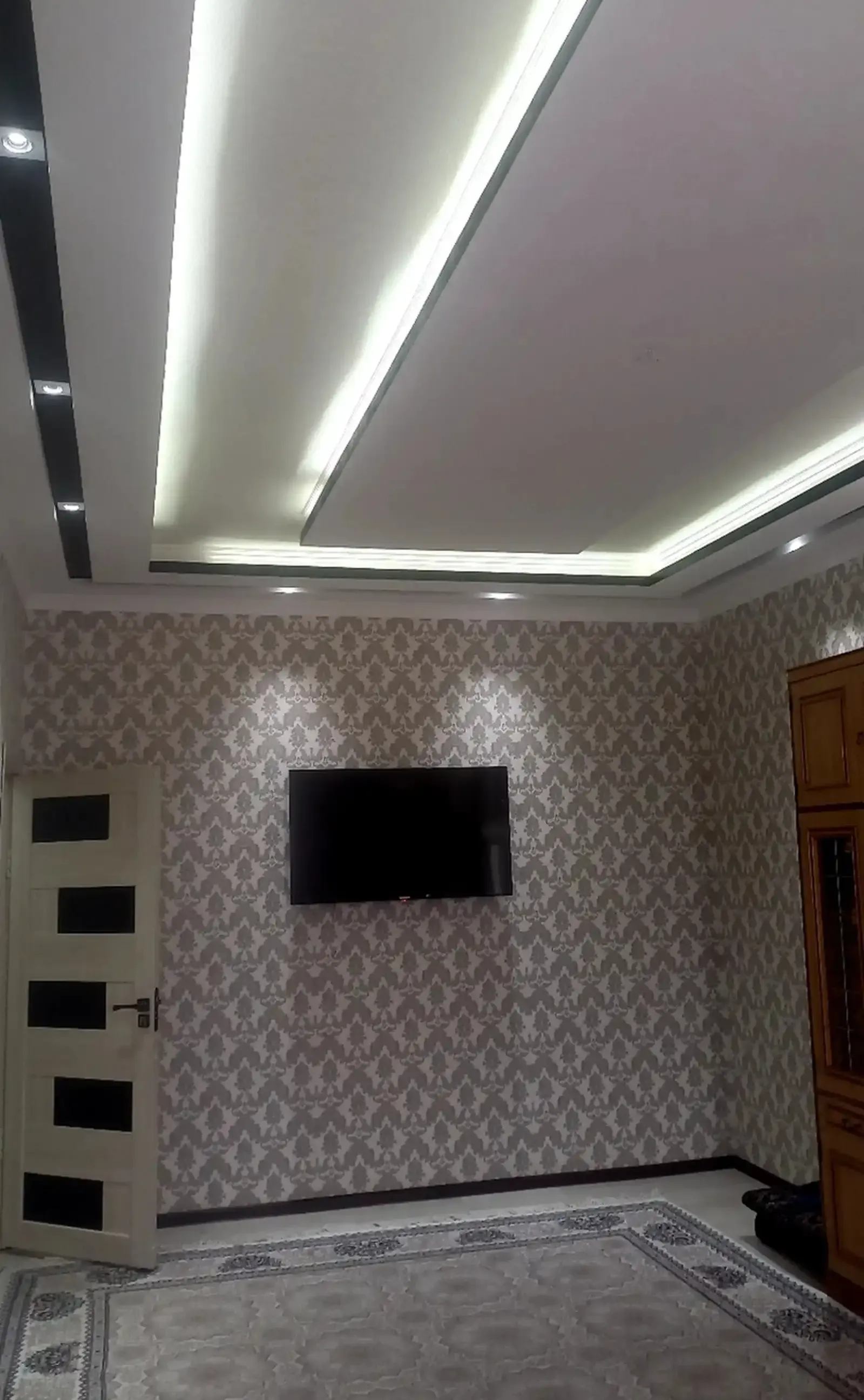 2-комн. квартира, 13 этаж, 6м², мехкалон