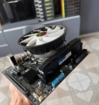 Материнская плата H81 - Core i7 4GEN