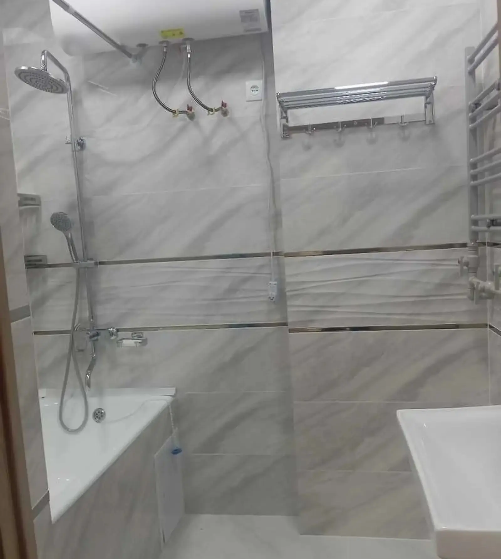 3-комн. квартира, 8 этаж, 90м², Мехкалон — миниатюра 8
