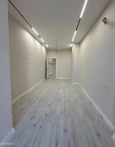 3-комн. квартира, 8 этаж, 84 м², Шохмансур Ул Айни на против Пайкар — миниатюра 2