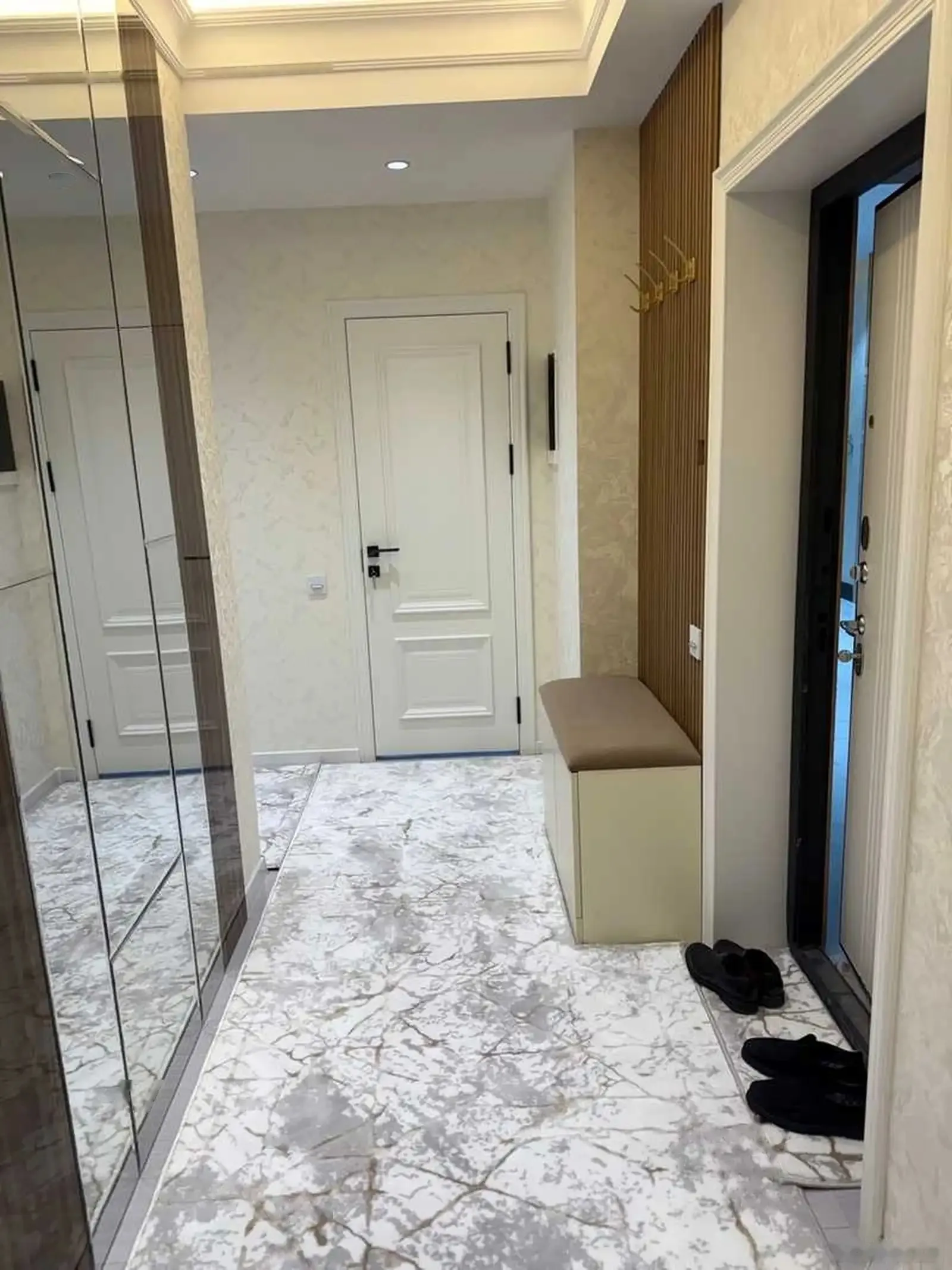 2-комн. квартира, 10 этаж, 80м², Ашан — миниатюра 2
