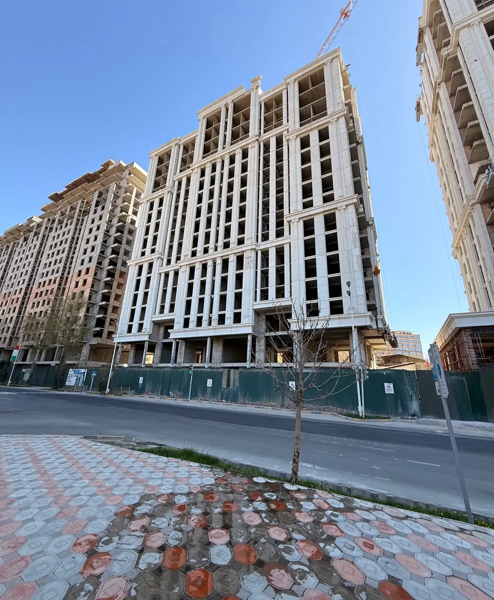 2-комн. квартира, 10 этаж, 87 м², Волна, Парк Куруши Кабир