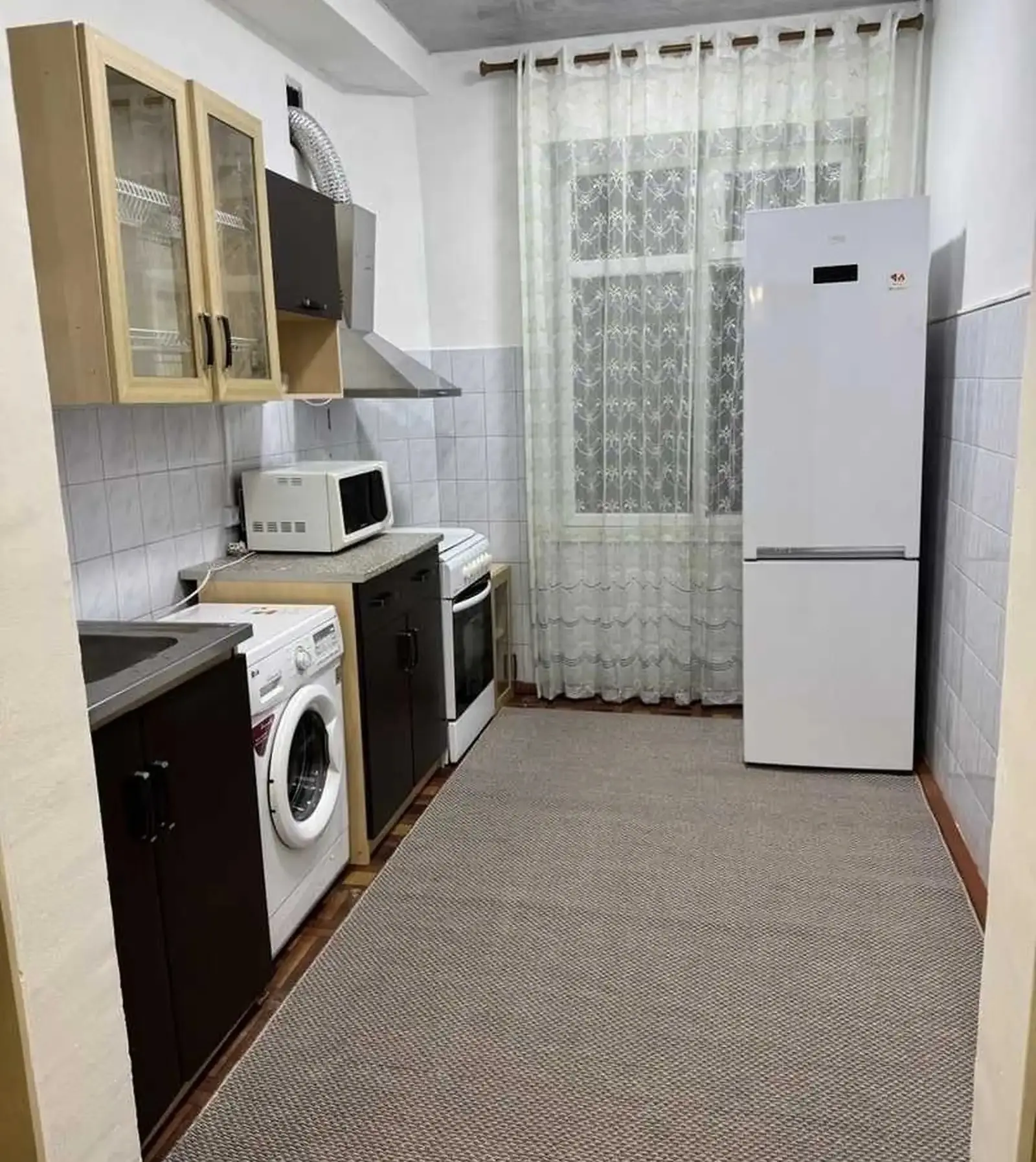2-комн. квартира, 2 этаж, 60м², И Сомони — миниатюра 3