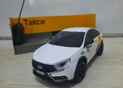 Машинка Яндекс Такси