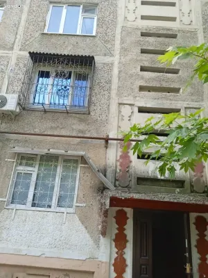2-комн. квартира, 3 этаж, 50 м², сино
