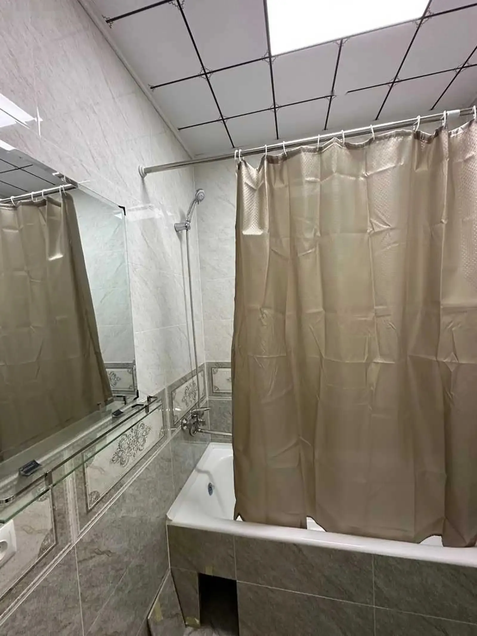 3-комн. квартира, 4 этаж, 110м², Сомони 8 март — миниатюра 12