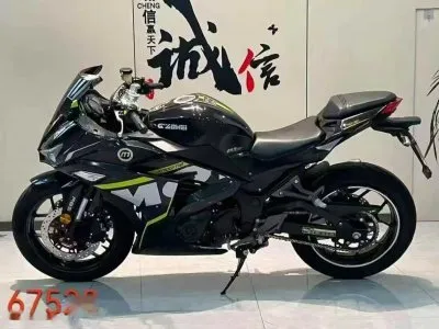 Мотоцикл Ducati — миниатюра 3