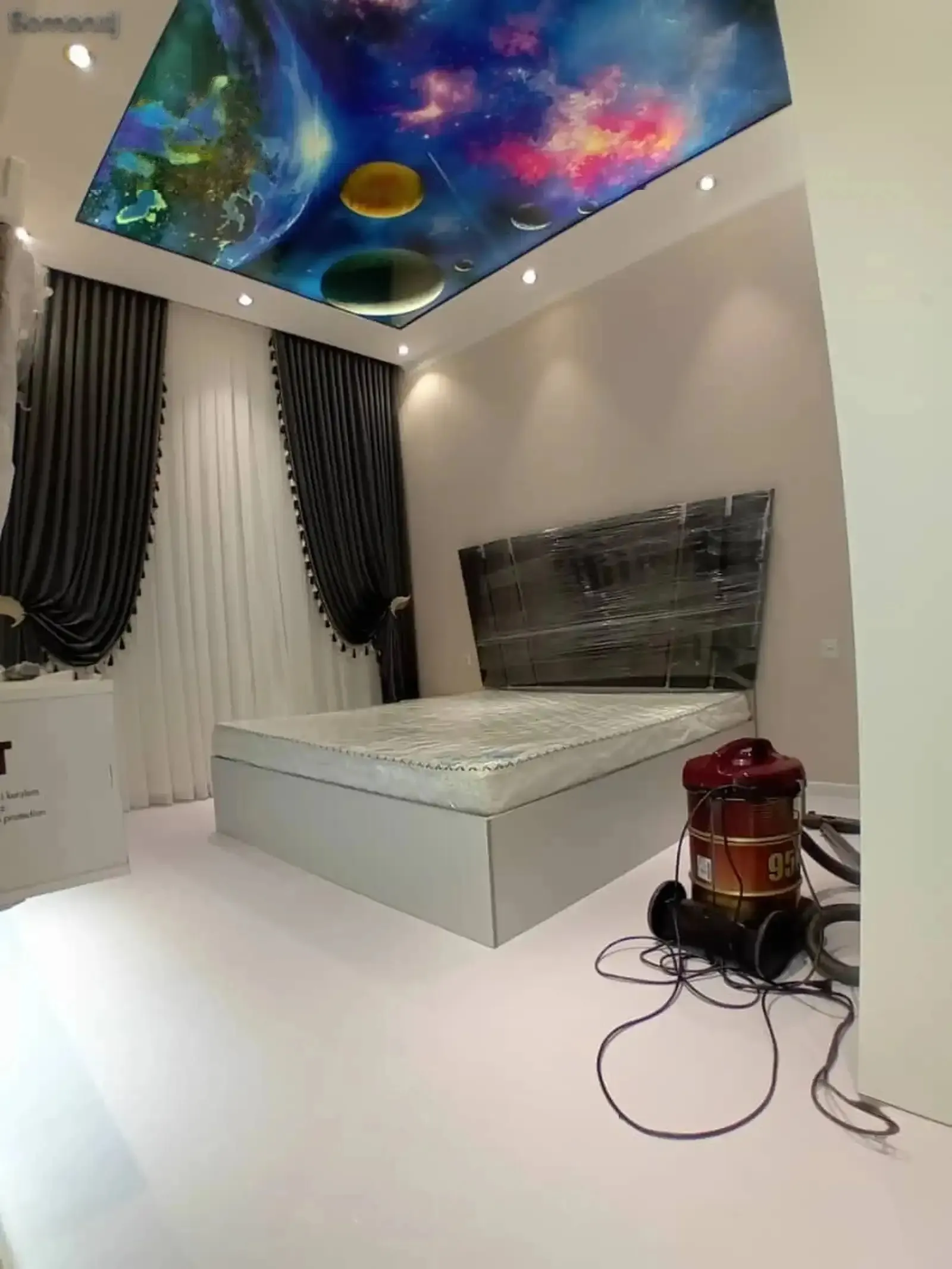 3-комн. квартира, 4 этаж, 80м², Фирдавси — миниатюра 1