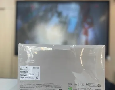 Двухлинзовая поворотная Wi-Fi камера Ezviz