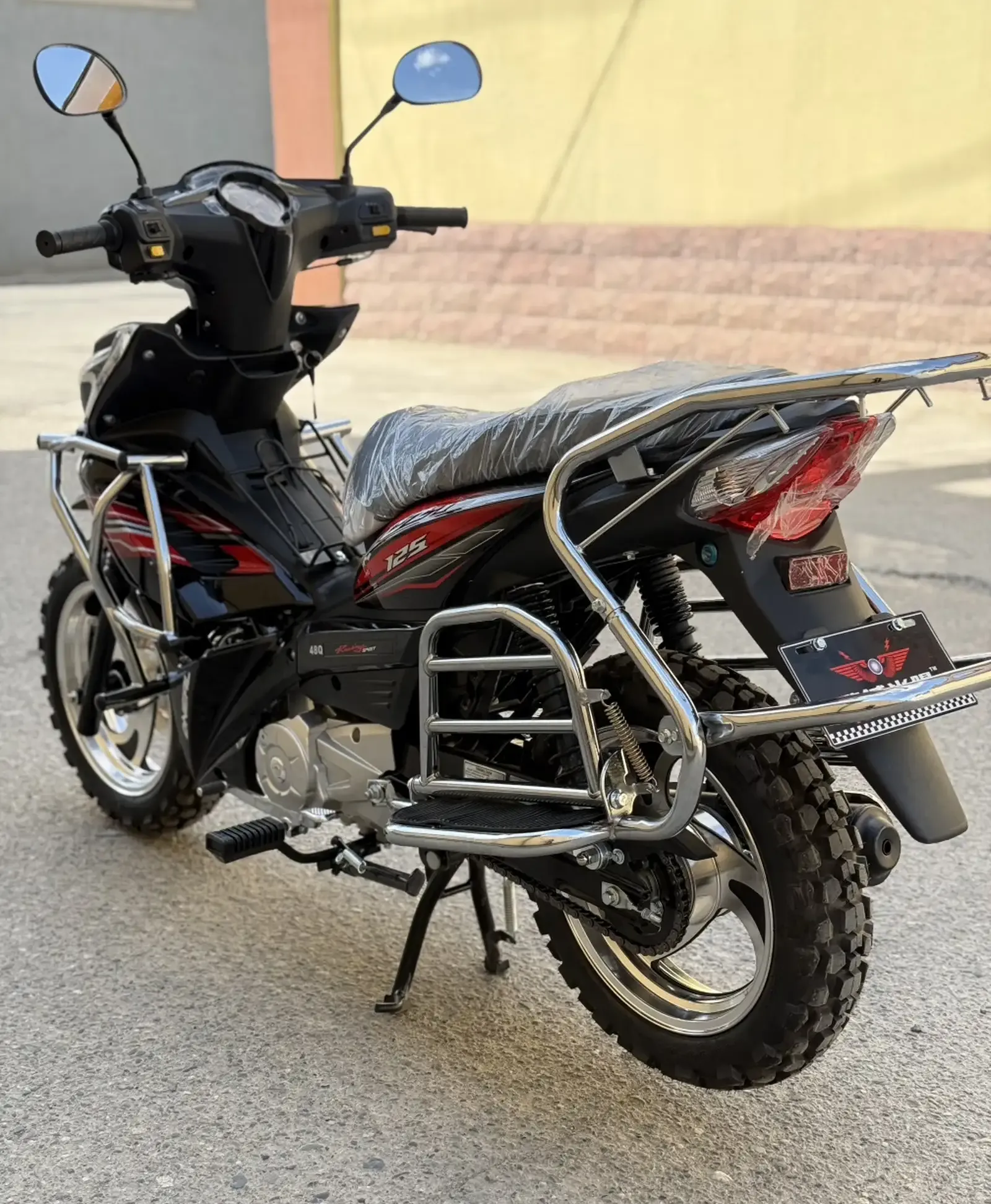 Скутер Утка Suzuki 125куб — миниатюра 3