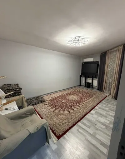 4-комн. квартира, 4 этаж, 70 м², Сино — миниатюра 2