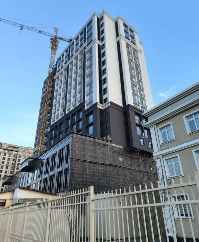 2-комн. квартира, 13 этаж, 61 м², Исмоили Сомони — миниатюра 1