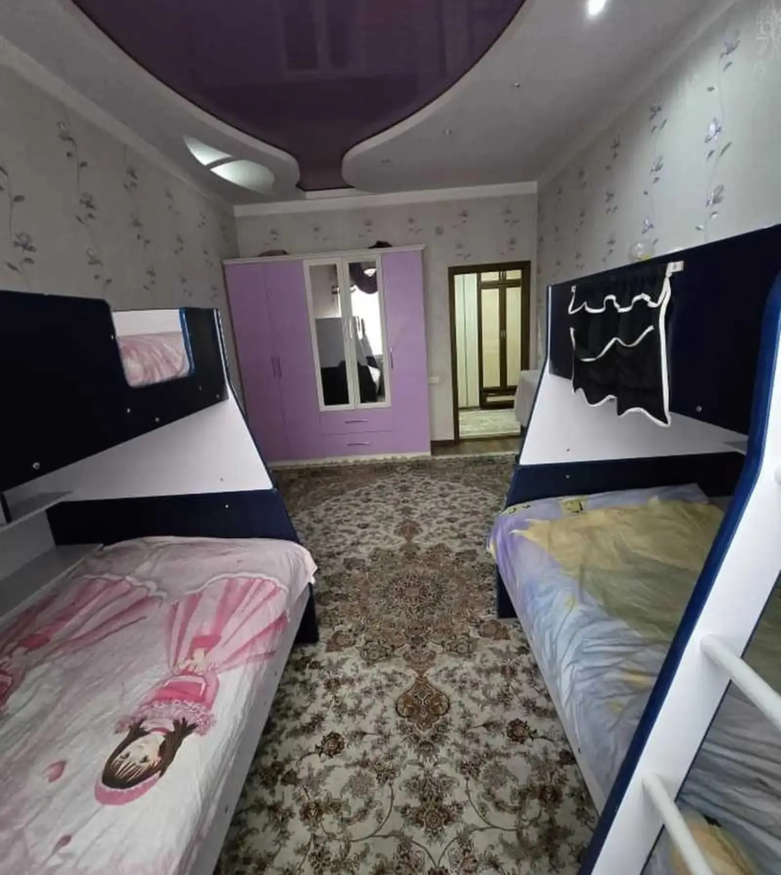 3-комн. квартира, 2 этаж, 130м², роддом — миниатюра 1