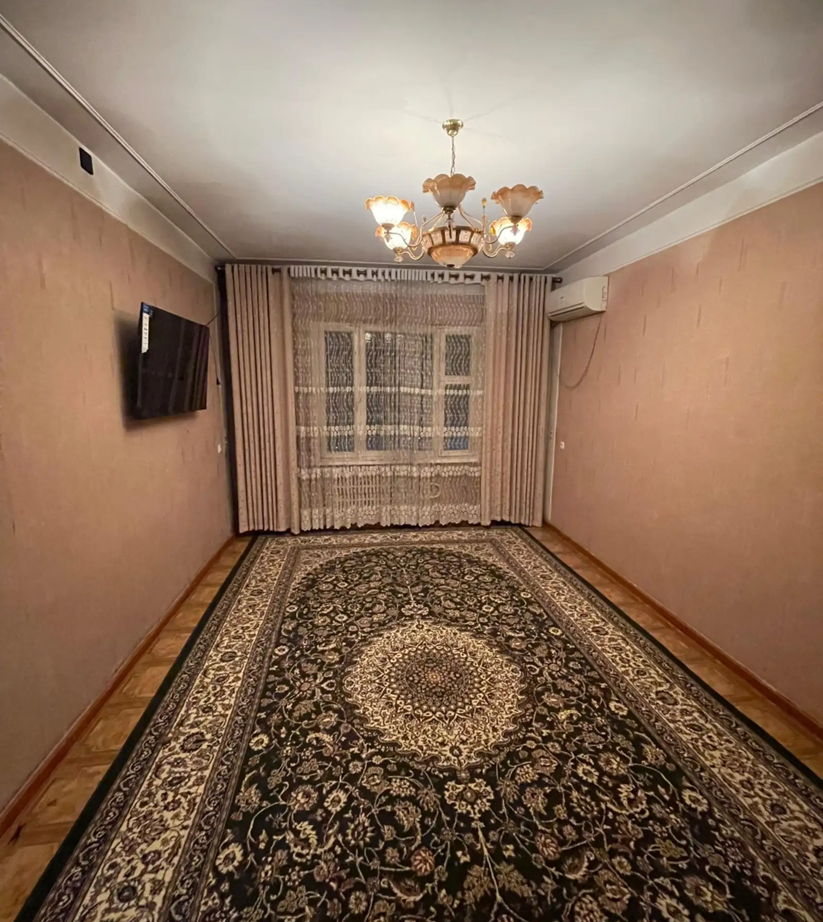 3-комн. квартира, 1 этаж, 75м², Сино, 104 мкр — миниатюра 3